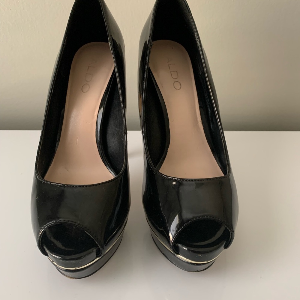 aldo peep toe